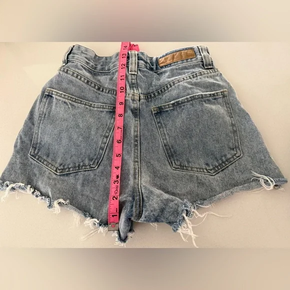 Women's Distressed Cotton: On High Rise Denim Shorts - Picture 7 of 9